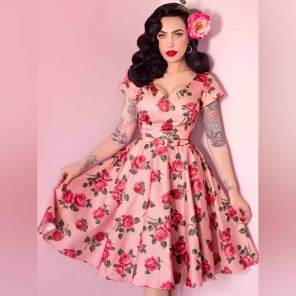 Vixen By Micheline Pitt - Vanity Fair Swing Dress In Pink Roses, Size 2x GUC